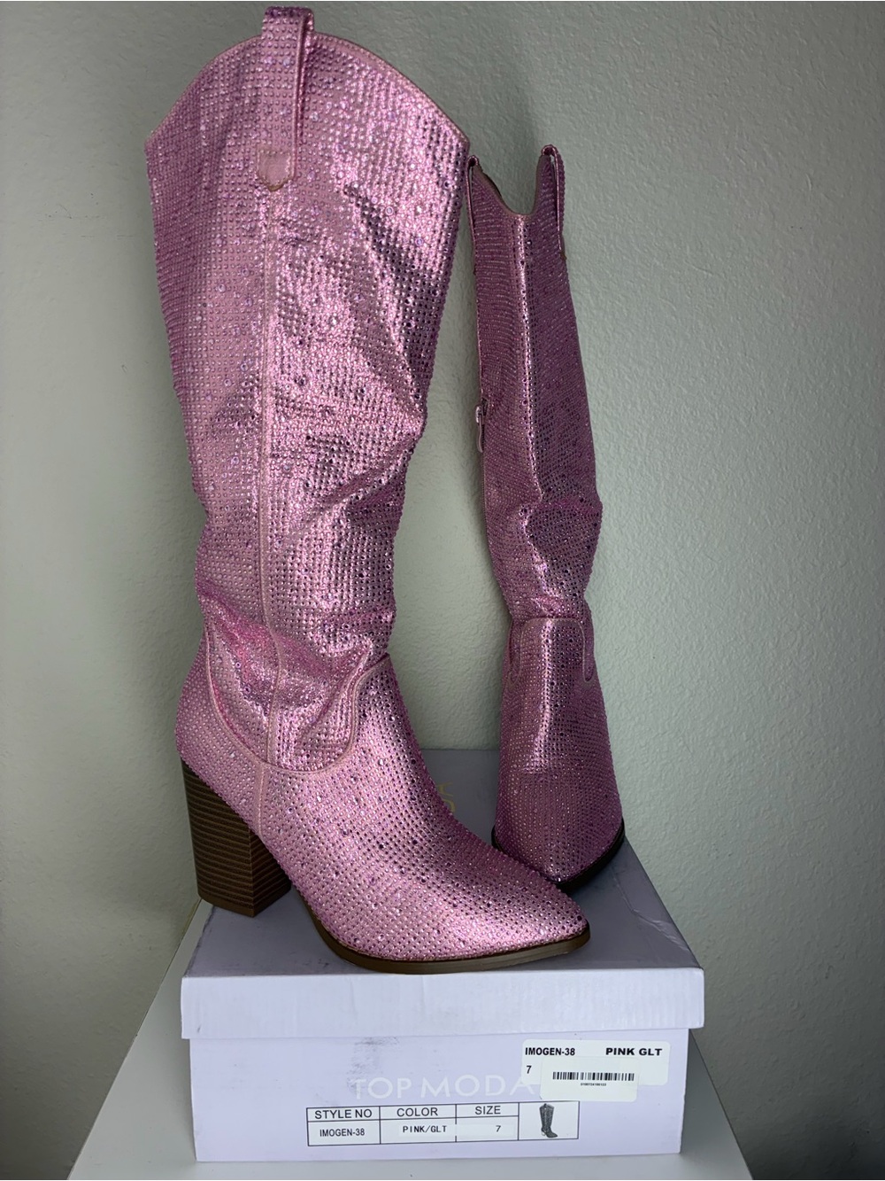 New Top Moda Pink Rhinestone Cowboy Style Boots, size 7